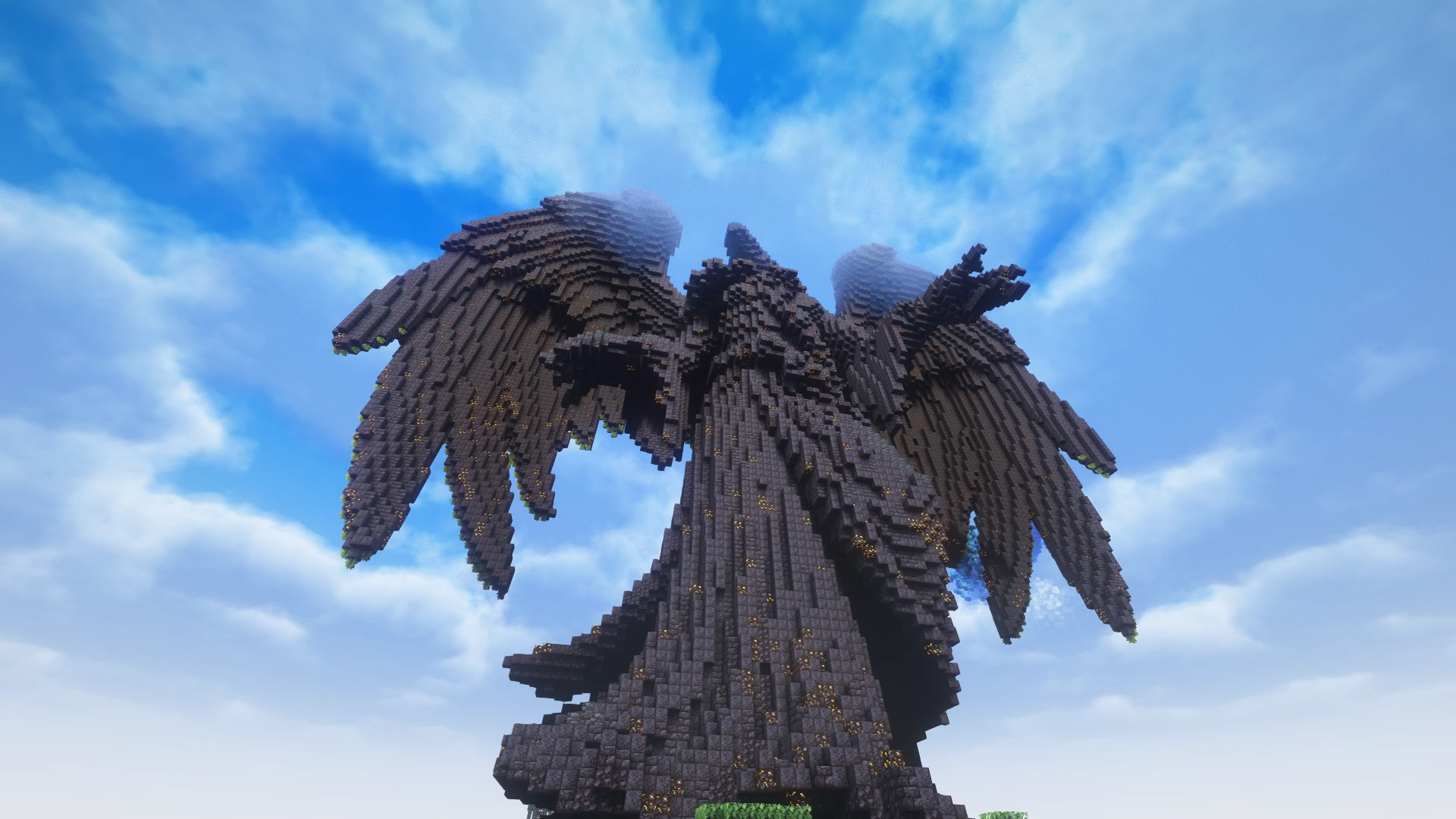 Скриншот Статуя "Бог воронов"