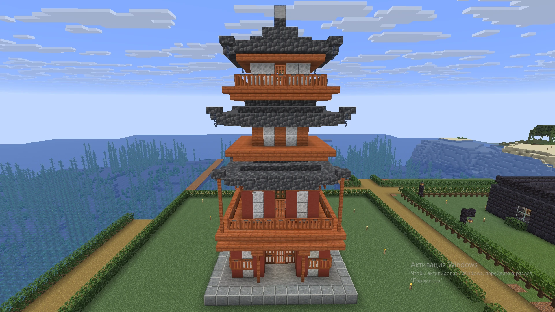 Японская башня у океана